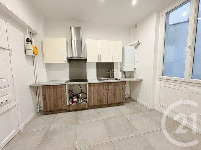 Appartement F5 à louer - 5 pièces - 131.35 m2 - PARIS - 75017 - ILE-DE-FRANCE - Century 21 Via Conseil 16Ème