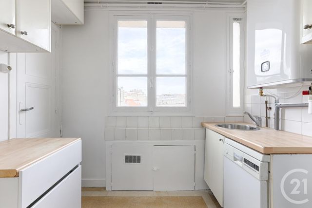 Appartement à vendre - 3 pièces - 65.0 m2 - PARIS - 75016 - ILE-DE-FRANCE - Century 21 Via Conseil 16Ème