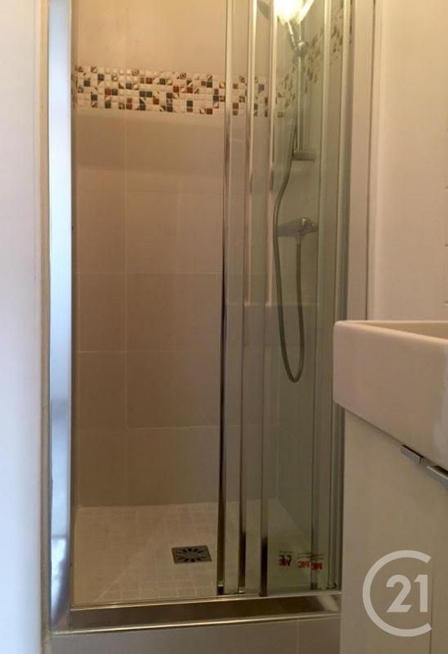 Appartement F1 à louer - 1 pièce - 24.61 m2 - CACHAN - 94 - ILE-DE-FRANCE - Century 21 Via Conseil 16Ème