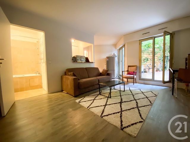 Appartement F1 à louer PARIS