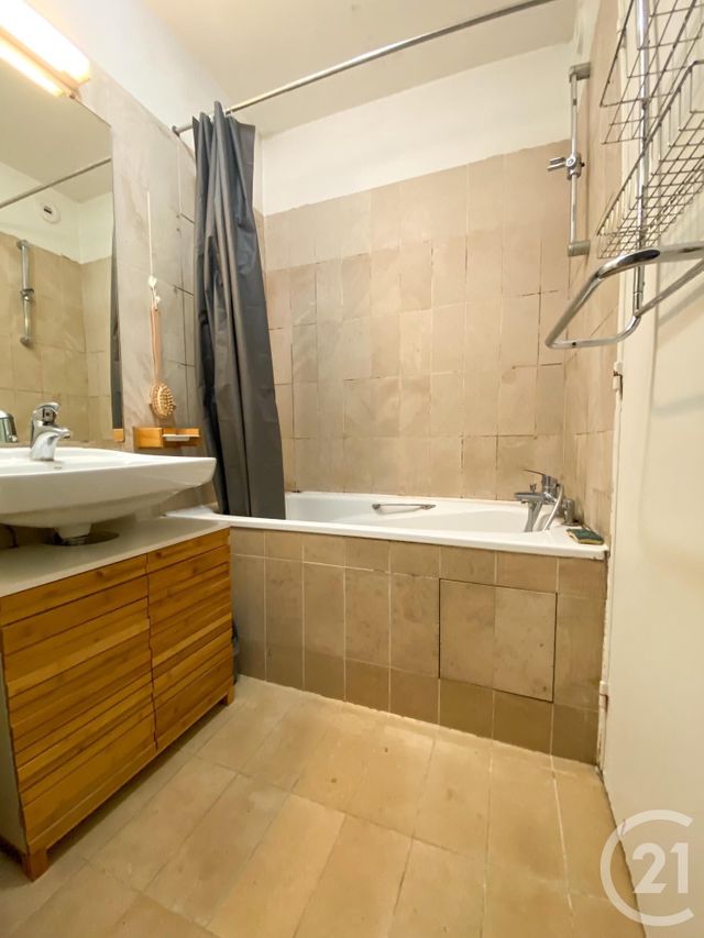 Appartement F1 à louer - 1 pièce - 32.09 m2 - PARIS - 75016 - ILE-DE-FRANCE - Century 21 Via Conseil 16Ème