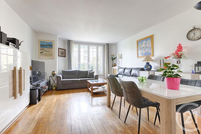 Appartement à vendre - 4 pièces - 90.0 m2 - PARIS - 75016 - ILE-DE-FRANCE - Century 21 Via Conseil 16Ème