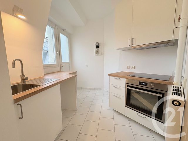 Appartement F3 à louer - 3 pièces - 63.91 m2 - PARIS - 75016 - ILE-DE-FRANCE - Century 21 Via Conseil 16Ème