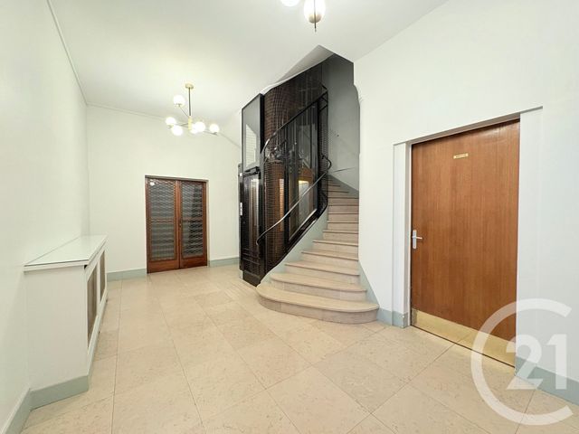 Appartement F3 à louer - 3 pièces - 63.91 m2 - PARIS - 75016 - ILE-DE-FRANCE - Century 21 Via Conseil 16Ème