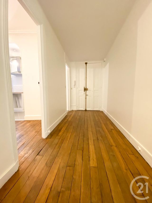 Appartement F2 à louer - 2 pièces - 55.7 m2 - PARIS - 75013 - ILE-DE-FRANCE - Century 21 Via Conseil 16Ème