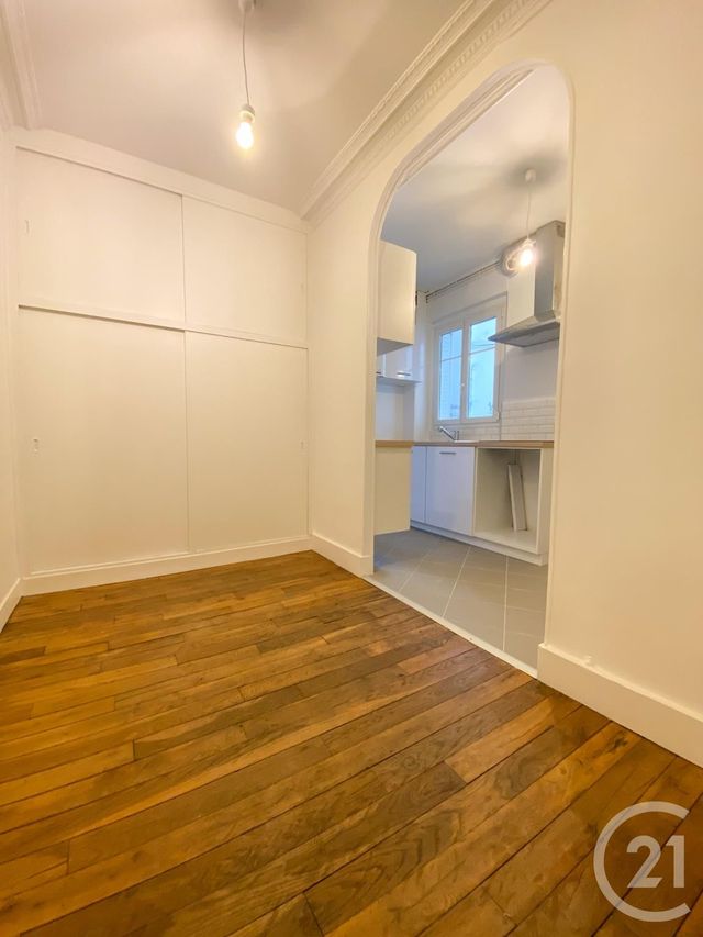 Appartement F2 à louer - 2 pièces - 55.7 m2 - PARIS - 75013 - ILE-DE-FRANCE - Century 21 Via Conseil 16Ème