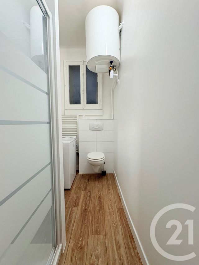 Appartement F2 à louer - 2 pièces - 29.72 m2 - PARIS - 75016 - ILE-DE-FRANCE - Century 21 Via Conseil 16Ème