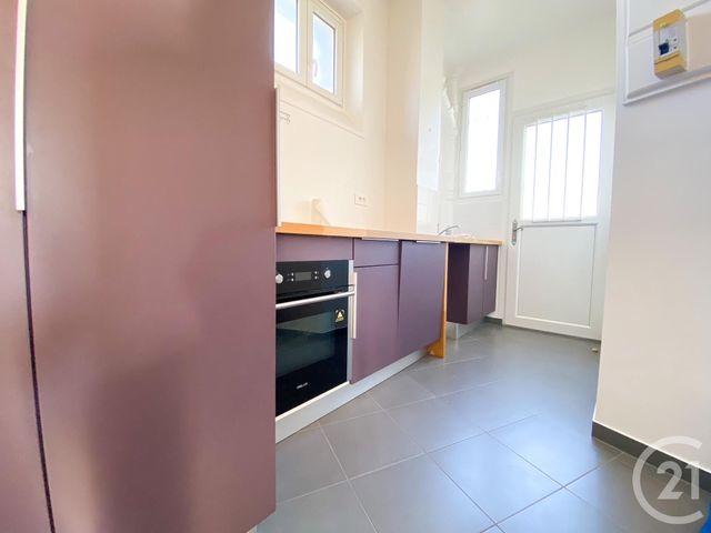 Appartement F3 à louer - 3 pièces - 67.02 m2 - PARIS - 75016 - ILE-DE-FRANCE - Century 21 Via Conseil 16Ème