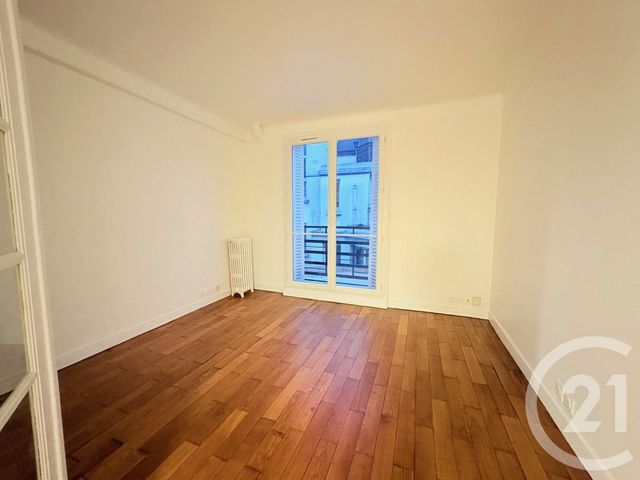 Appartement F2 à louer - 2 pièces - 45.06 m2 - PARIS - 75016 - ILE-DE-FRANCE - Century 21 Via Conseil 16Ème