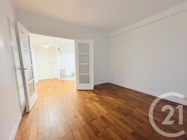Appartement F2 à louer - 2 pièces - 45.06 m2 - PARIS - 75016 - ILE-DE-FRANCE - Century 21 Via Conseil 16Ème