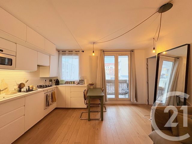 Appartement F2 à louer - 2 pièces - 40.77 m2 - CLICHY - 92 - ILE-DE-FRANCE - Century 21 Via Conseil 16Ème