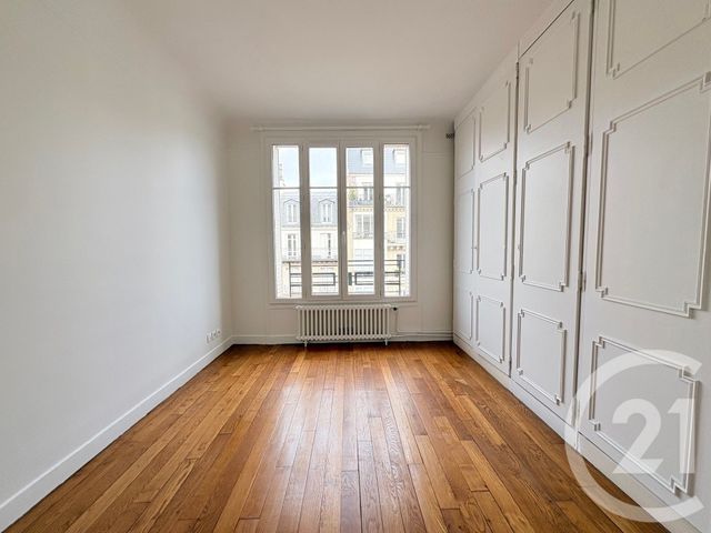 Appartement F2 à louer - 2 pièces - 43.07 m2 - PARIS - 75016 - ILE-DE-FRANCE - Century 21 Via Conseil 16Ème