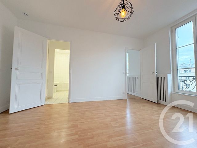Appartement F2 à louer - 2 pièces - 38.22 m2 - PARIS - 75016 - ILE-DE-FRANCE - Century 21 Via Conseil 16Ème