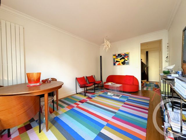 Appartement F2 à vendre - 2 pièces - 40.0 m2 - PARIS - 75016 - ILE-DE-FRANCE - Century 21 Via Conseil 16Ème