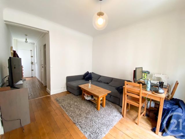 Appartement F2 à louer - 2 pièces - 40.39 m2 - PARIS - 75015 - ILE-DE-FRANCE - Century 21 Via Conseil 16Ème