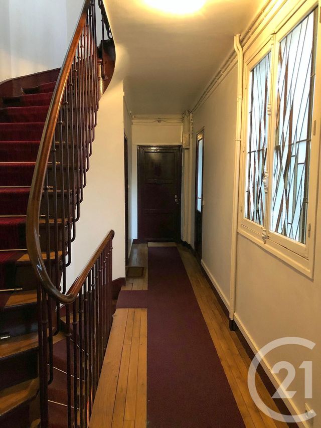 Appartement F2 à louer - 2 pièces - 40.39 m2 - PARIS - 75015 - ILE-DE-FRANCE - Century 21 Via Conseil 16Ème