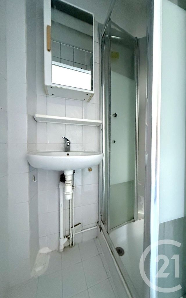 Appartement F2 à vendre - 2 pièces - 27.1 m2 - BOULOGNE BILLANCOURT - 92 - ILE-DE-FRANCE - Century 21 Via Conseil 16Ème