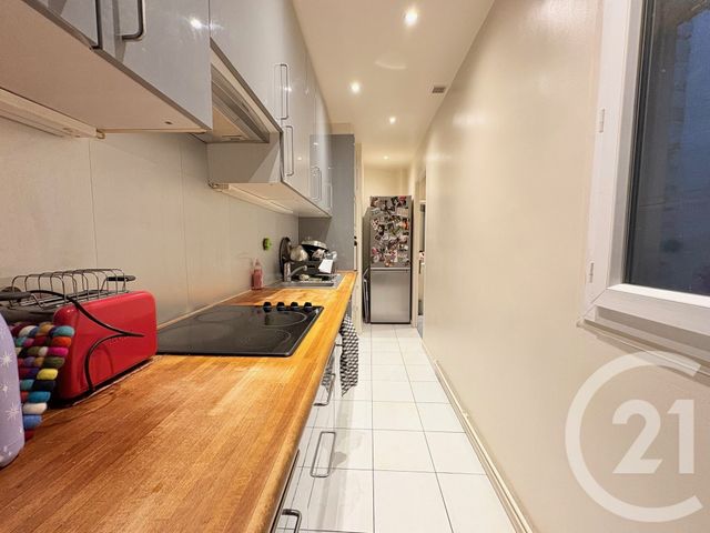 Appartement F2 à louer - 2 pièces - 50.28 m2 - PARIS - 75016 - ILE-DE-FRANCE - Century 21 Via Conseil 16Ème
