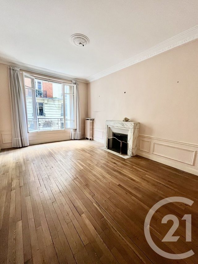 Appartement F4 à vendre - 4 pièces - 94.0 m2 - PARIS - 75016 - ILE-DE-FRANCE - Century 21 Via Conseil 16Ème