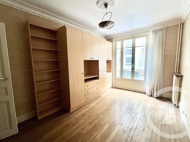 Appartement F4 à vendre - 4 pièces - 94.0 m2 - PARIS - 75016 - ILE-DE-FRANCE - Century 21 Via Conseil 16Ème