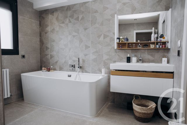 maison à vendre - 5 pièces - 147.02 m2 - HOUILLES - 78 - ILE-DE-FRANCE - Century 21 Via Conseil 16Ème