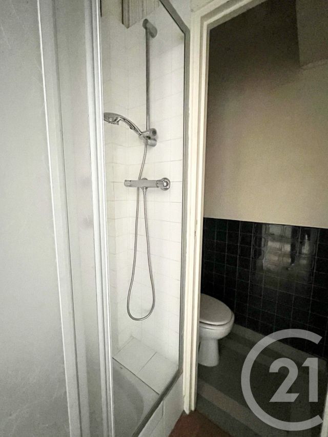 Appartement F3 à vendre - 3 pièces - 72.0 m2 - PARIS - 75016 - ILE-DE-FRANCE - Century 21 Via Conseil 16Ème