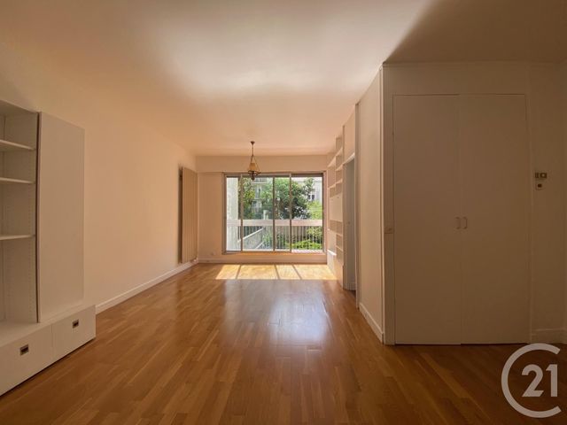Appartement F1 à louer - 1 pièce - 34.11 m2 - PARIS - 75016 - ILE-DE-FRANCE - Century 21 Via Conseil 16Ème