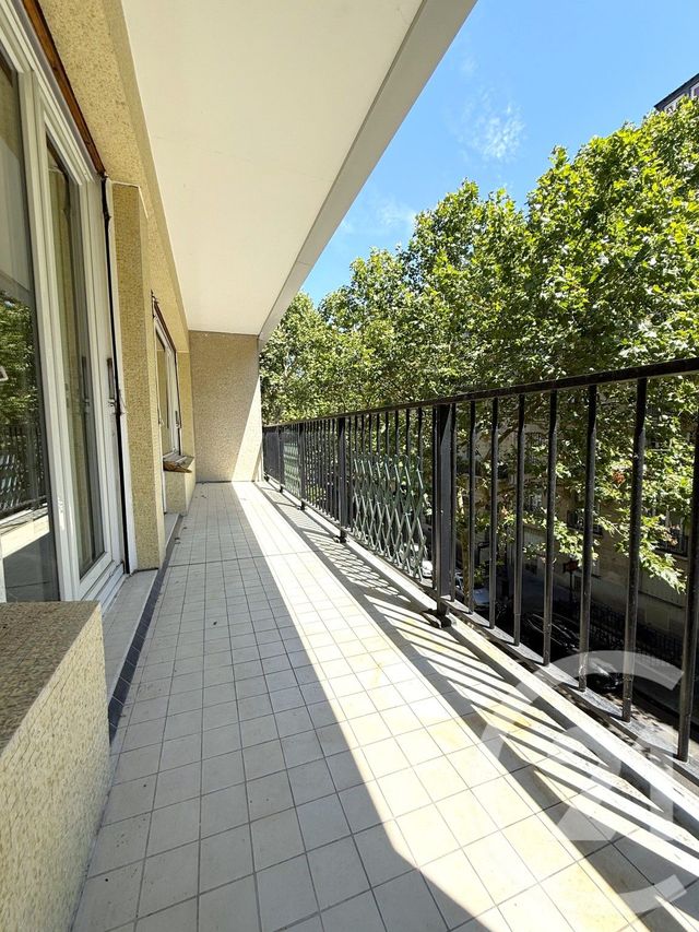 Appartement F3 à vendre - 3 pièces - 72.0 m2 - PARIS - 75016 - ILE-DE-FRANCE - Century 21 Via Conseil 16Ème