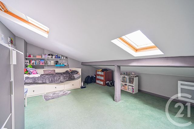 Appartement Duplex à vendre - 6 pièces - 102.19 m2 - PARIS - 75016 - ILE-DE-FRANCE - Century 21 Via Conseil 16Ème