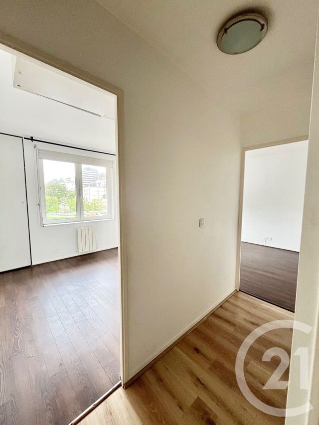 Appartement F3 à vendre - 3 pièces - 75.0 m2 - SEVRES - 92 - ILE-DE-FRANCE - Century 21 Via Conseil 16Ème