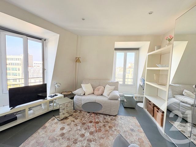 Appartement F1 à louer - 1 pièce - 30.9 m2 - PARIS - 75008 - ILE-DE-FRANCE - Century 21 Via Conseil 16Ème