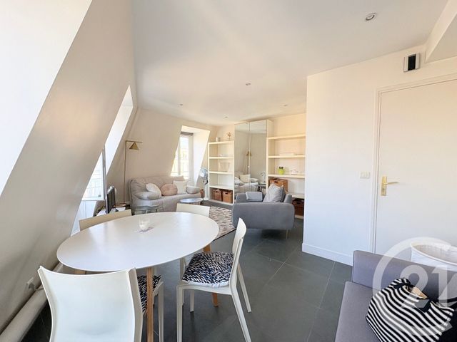 Appartement F1 à louer - 1 pièce - 30.9 m2 - PARIS - 75008 - ILE-DE-FRANCE - Century 21 Via Conseil 16Ème