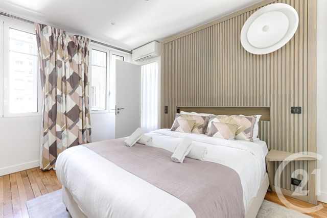 Appartement F4 à vendre - 4 pièces - 101.39 m2 - PARIS - 75016 - ILE-DE-FRANCE - Century 21 Via Conseil 16Ème