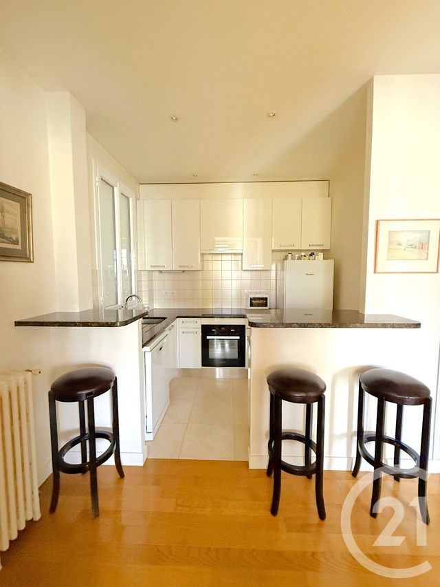 Appartement F4 à vendre - 4 pièces - 96.03 m2 - PARIS - 75016 - ILE-DE-FRANCE - Century 21 Via Conseil 16Ème