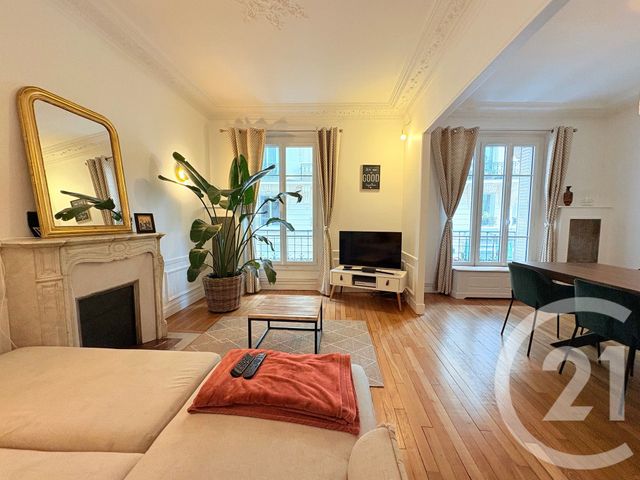 Appartement F3 à louer - 3 pièces - 69.12 m2 - PARIS - 75016 - ILE-DE-FRANCE - Century 21 Via Conseil 16Ème