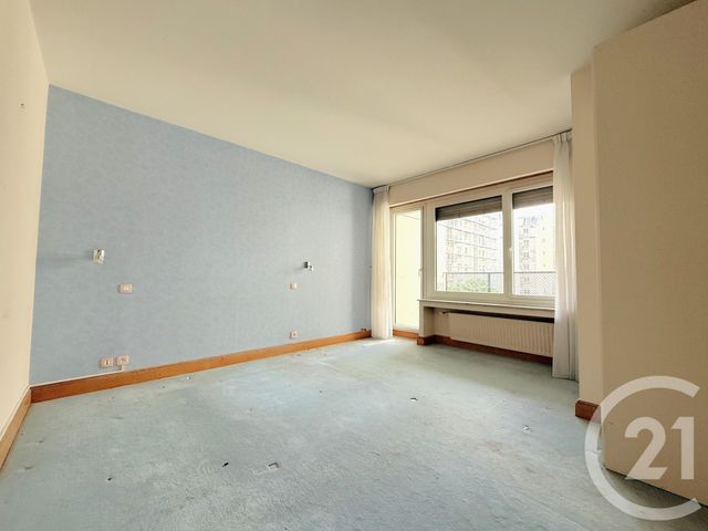 Appartement F3 à vendre - 3 pièces - 105.3 m2 - PARIS - 75016 - ILE-DE-FRANCE - Century 21 Via Conseil 16Ème