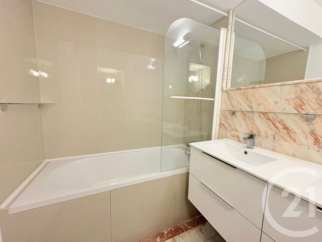 Appartement F2 à louer - 2 pièces - 51.4 m2 - BOULOGNE BILLANCOURT - 92 - ILE-DE-FRANCE - Century 21 Via Conseil 16Ème