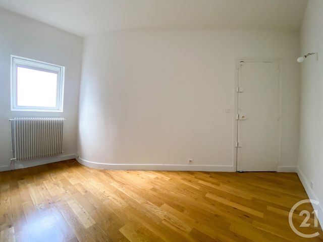 Appartement F5 à louer - 5 pièces - 112.08 m2 - PARIS - 75016 - ILE-DE-FRANCE - Century 21 Via Conseil 16Ème