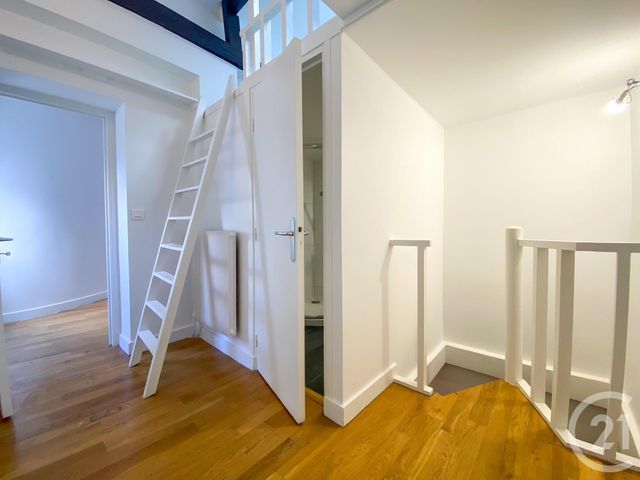 Appartement F5 à louer - 5 pièces - 112.08 m2 - PARIS - 75016 - ILE-DE-FRANCE - Century 21 Via Conseil 16Ème