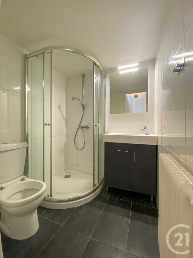 Appartement F5 à louer - 5 pièces - 112.08 m2 - PARIS - 75016 - ILE-DE-FRANCE - Century 21 Via Conseil 16Ème