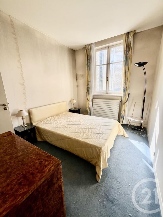 Appartement à vendre - 4 pièces - 113.0 m2 - PARIS - 75016 - ILE-DE-FRANCE - Century 21 Via Conseil 16Ème