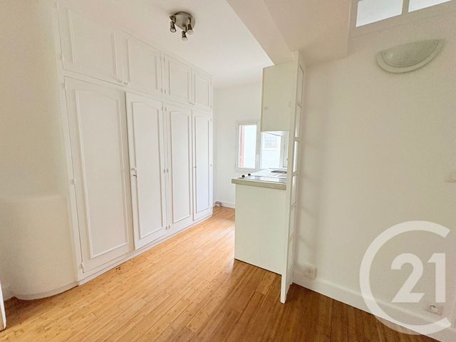 Appartement Studio à louer - 1 pièce - 14.13 m2 - PARIS - 75116 - ILE-DE-FRANCE - Century 21 Via Conseil 16Ème