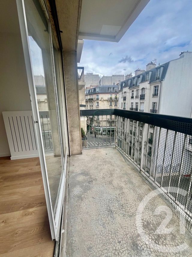 Appartement F3 à vendre - 3 pièces - 52.0 m2 - PARIS - 75015 - ILE-DE-FRANCE - Century 21 Via Conseil 16Ème