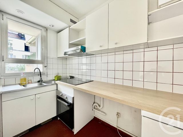 Appartement F1 à vendre - 1 pièce - 35.0 m2 - PARIS - 75016 - ILE-DE-FRANCE - Century 21 Via Conseil 16Ème