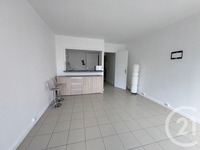 Appartement F1 à louer - 1 pièce - 26.29 m2 - PARIS - 75016 - ILE-DE-FRANCE - Century 21 Via Conseil 16Ème