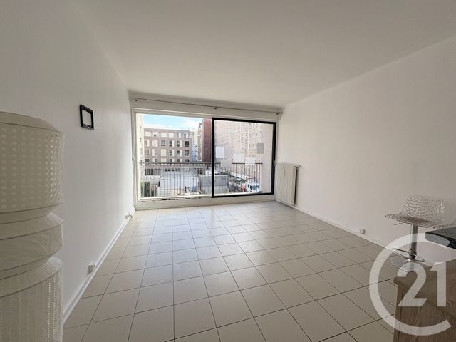 Appartement F1 à louer PARIS