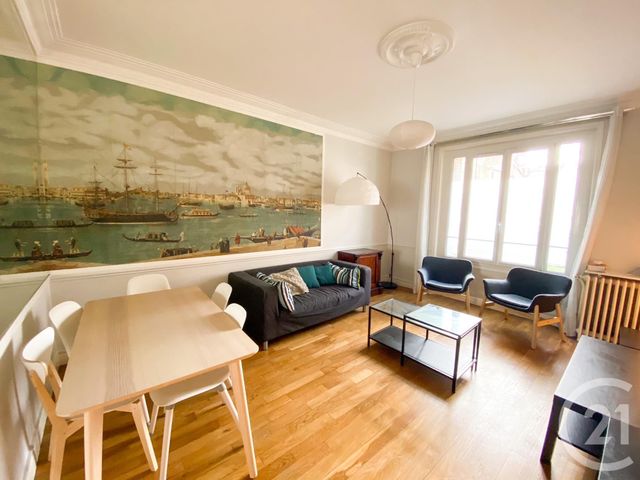 Appartement F3 à louer - 3 pièces - 75.62 m2 - PARIS - 75016 - ILE-DE-FRANCE - Century 21 Via Conseil 16Ème