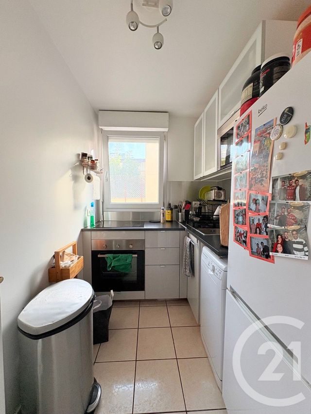 Appartement F2 à louer - 2 pièces - 48.33 m2 - PARIS - 75020 - ILE-DE-FRANCE - Century 21 Via Conseil 16Ème
