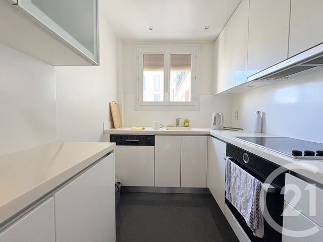 Appartement F4 à louer - 4 pièces - 73.22 m2 - PARIS - 75017 - ILE-DE-FRANCE - Century 21 Via Conseil 16Ème