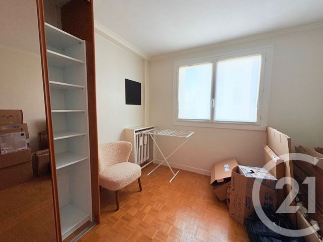 Appartement F4 à louer - 4 pièces - 73.22 m2 - PARIS - 75017 - ILE-DE-FRANCE - Century 21 Via Conseil 16Ème